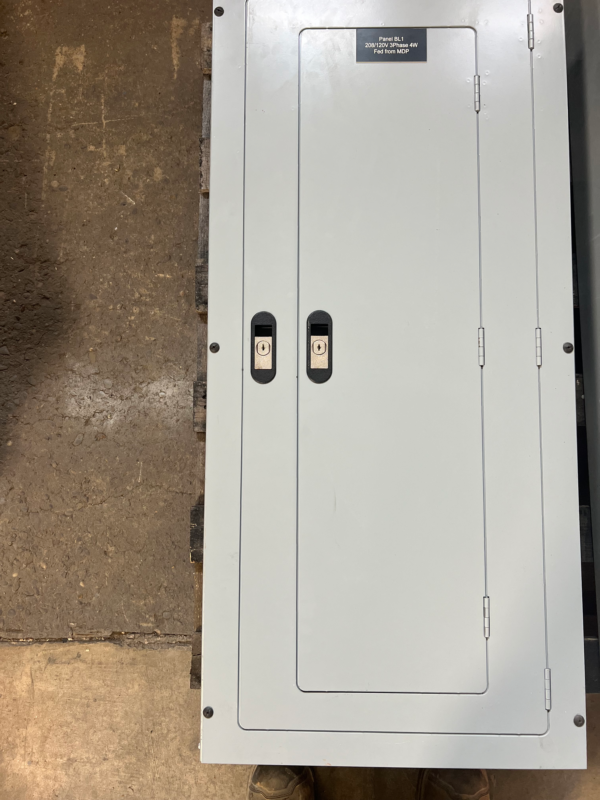 Siemens 225 Amp MCB Panel, 120/208 3 Phase, Fully Loaded -  CAT NO: P1C42QJ225CTS